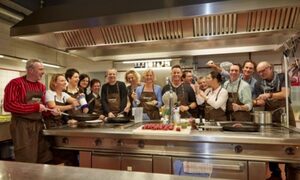 Outdoor Teamevent - Iventpur - das Team kocht zusammen