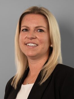 Julia Kerschagl Enlarge photo